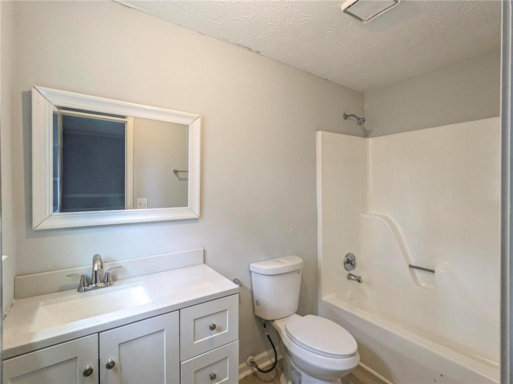 1106 Oak Road, Lilburn, Georgia image 34