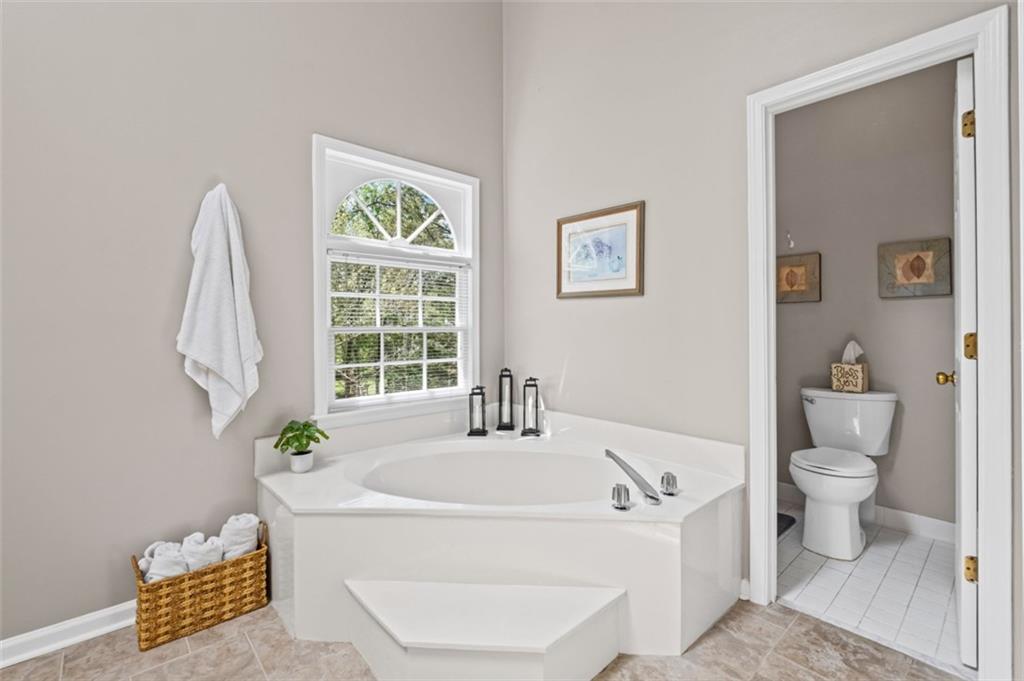 510 Birch Ridge Court, Roswell, Georgia image 27
