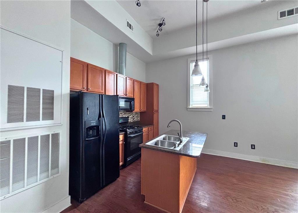 1195 Milton Terrace SE 2301