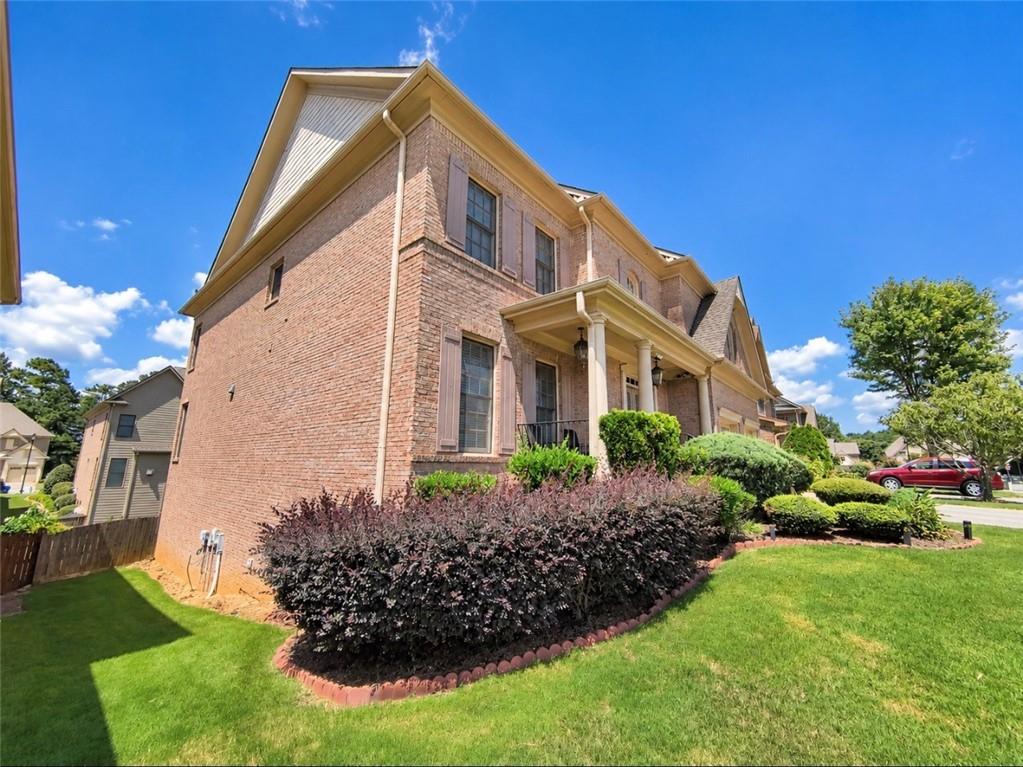 1653 Elesmere Oak Court