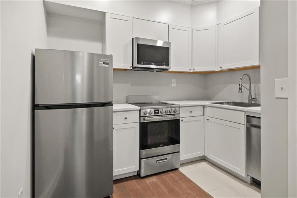 902 Emerson Avenue SE Unit A