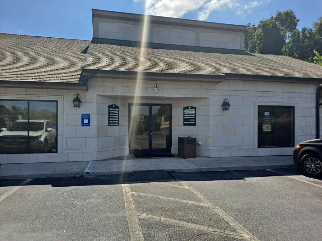 Wonderful office building with same level entrance to the space. Zoned AB4. Well established building with plenty of parking. Great visibility to Lawrenceville Highway.