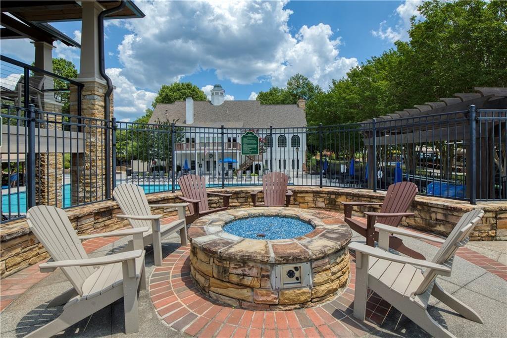 Nesbit Lakes - Residential Lease