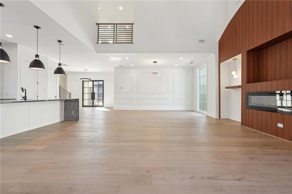 Akunna Court - Residential