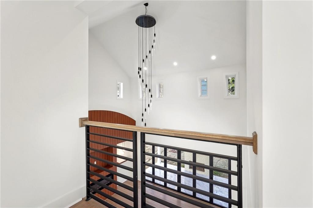 Akunna Court - Residential
