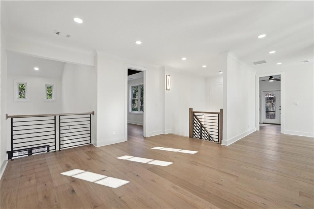 Akunna Court - Residential