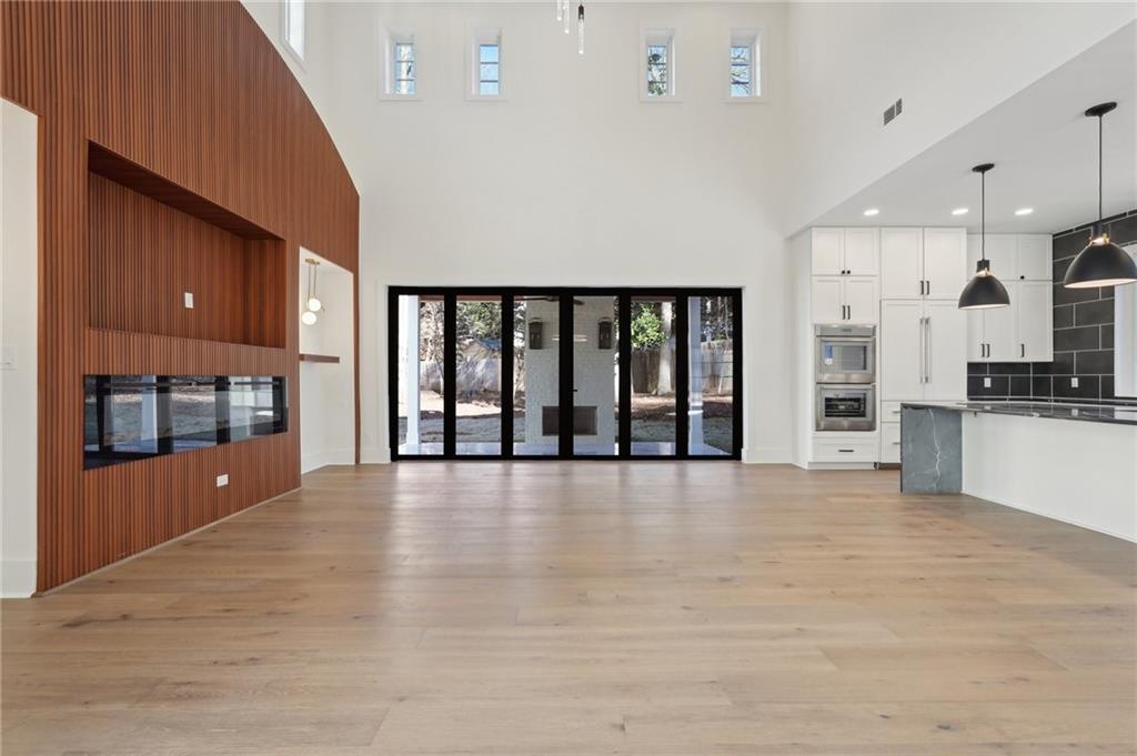 Akunna Court - Residential