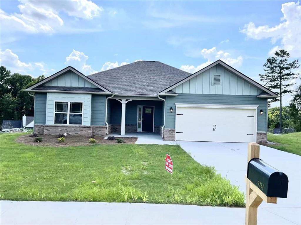 Photo 1 of 10 — 2234 Remington Drive, Commerce, GA 30529