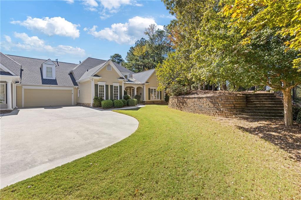 2002 Macland Square Drive 1