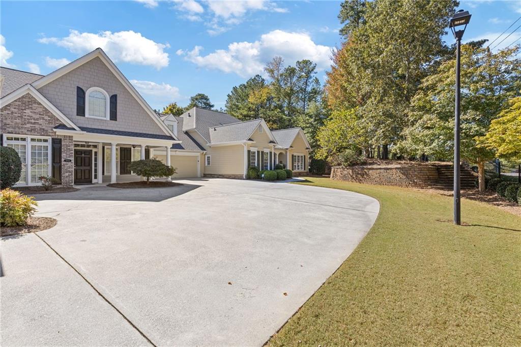 2002 Macland Square Drive 1