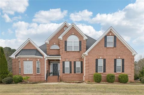 Homes For Sale - 400 Kyle Court<br/> Fayetteville, GA 30215