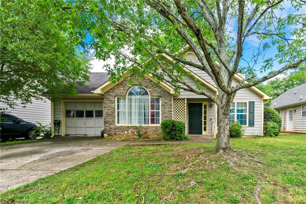 109 Crystal Brook, Griffin, Georgia image 1