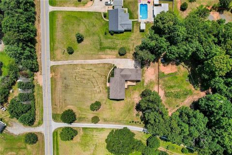 A home in Newnan