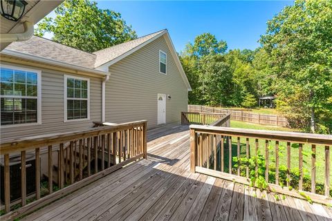 A home in Newnan