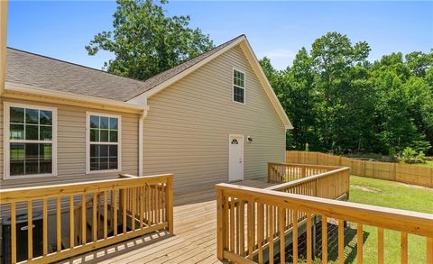 A home in Newnan