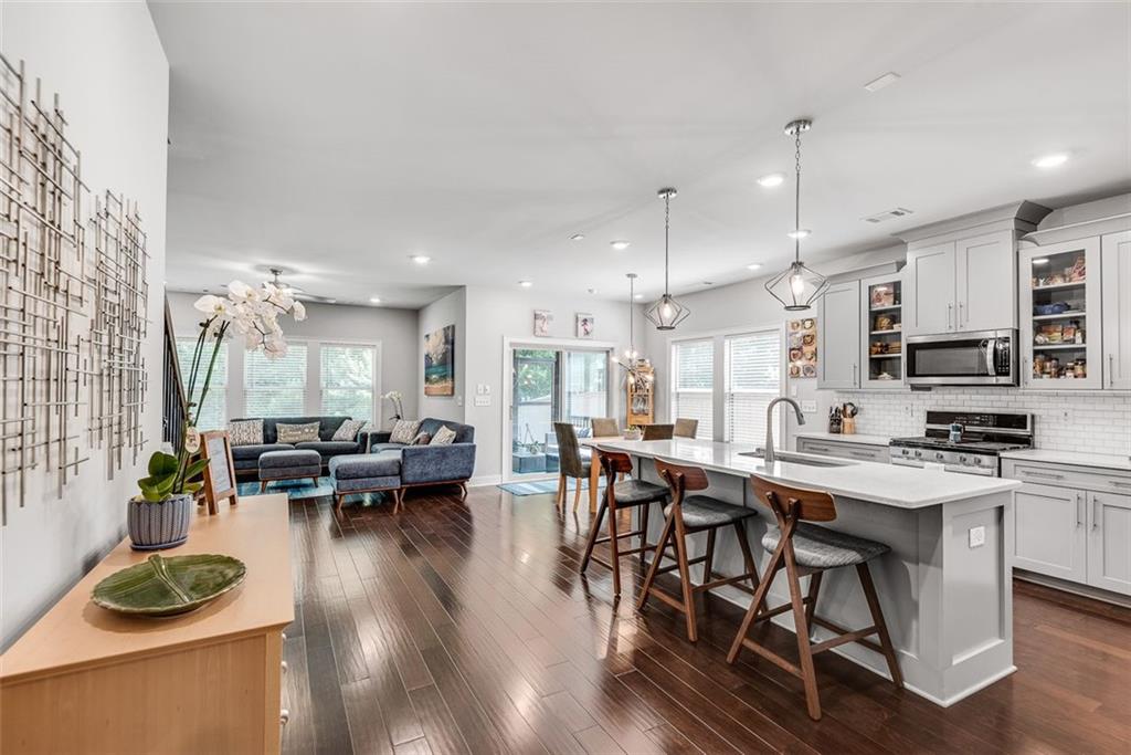 167 NEESE FARM Drive