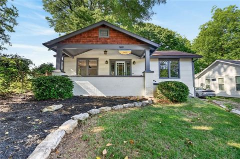 Photo of 360 Kendrick Avenue SE, Atlanta, GA 30315 (MLS # 7765130)