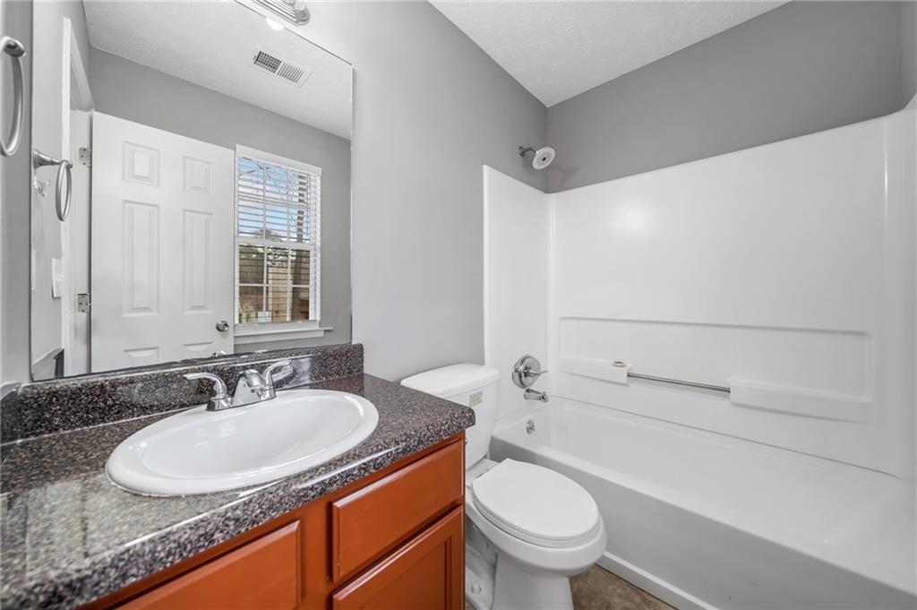 1389 Ling Drive, Austell, Georgia image 22