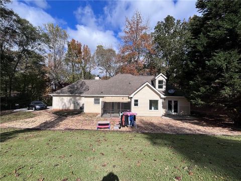 A home in Newnan