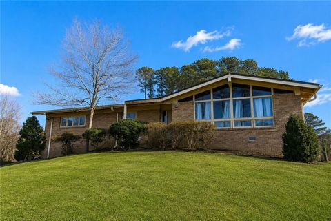 Homes For Rent - 500 Piedmont Road<br/> Marietta, GA 30066
