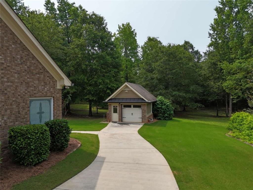 1404 Charleston Avenue