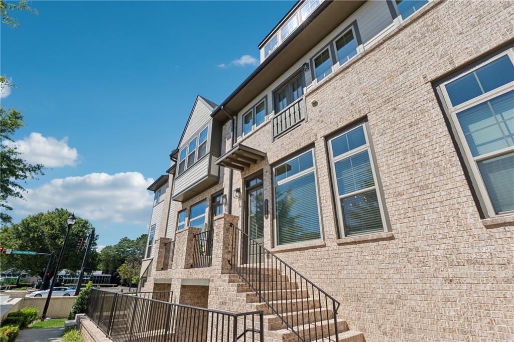 3924 Danube Lane