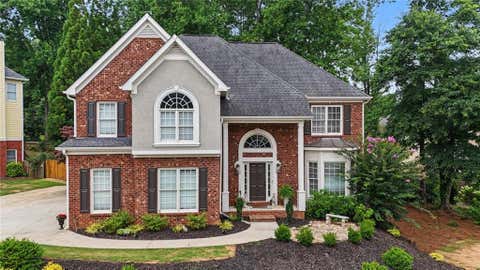 Homes For Sale - 5539 Hedge Brooke Drive<br/> Acworth, GA 30101