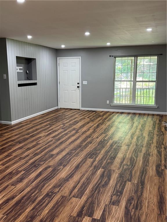 48 Spring Ridge Road NW