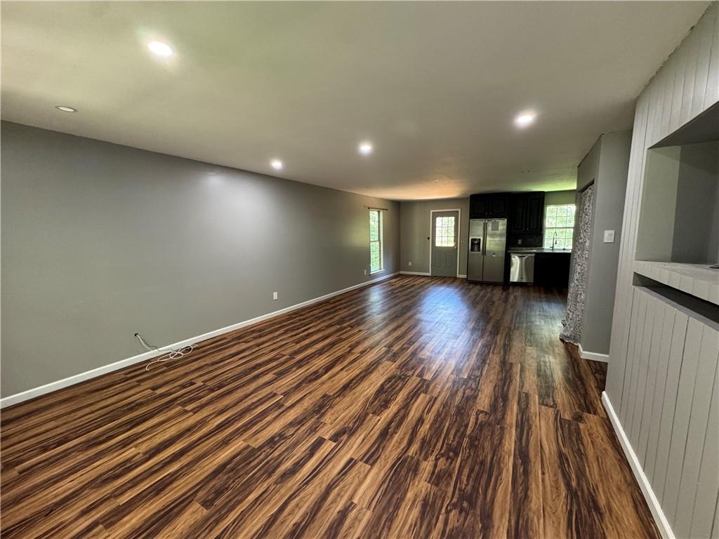 48 Spring Ridge Road NW