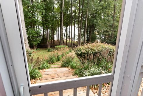 A home in Dawsonville
