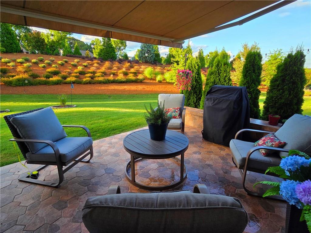 DEL WEBB @ CHATEAU ELAN - Residential
