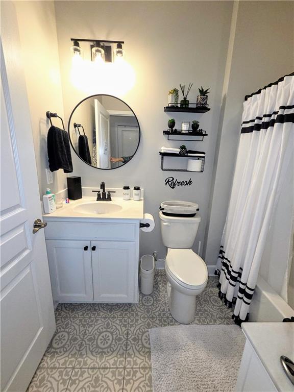 DEL WEBB @ CHATEAU ELAN - Residential