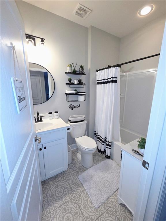 DEL WEBB @ CHATEAU ELAN - Residential