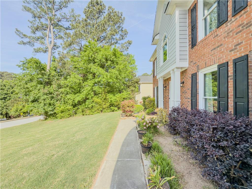2478 Roseberry Lane, Grayson, Georgia image 2