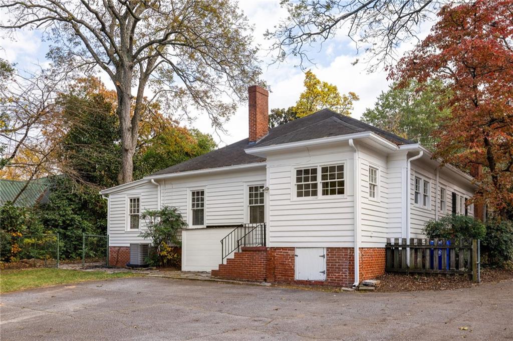 Stone Mountain Village - Residential Lease