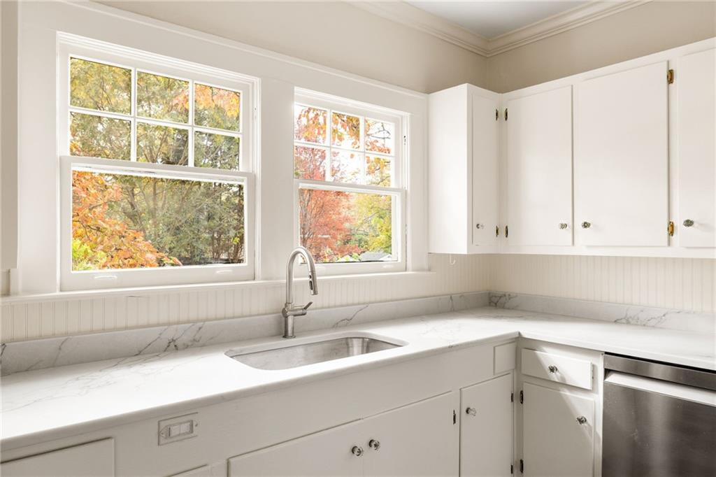 Stone Mountain Village - Residential Lease