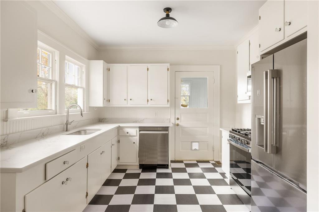 Stone Mountain Village - Residential Lease