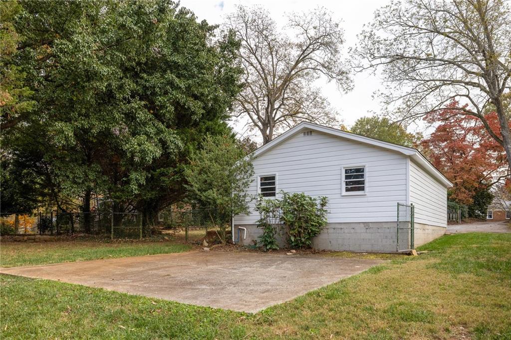 Stone Mountain Village - Residential Lease