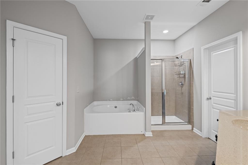 5975 Vista Brook Drive, Suwanee, Georgia image 25