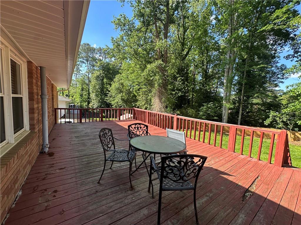 2059 Clearwater Drive, Marietta, Georgia image 44