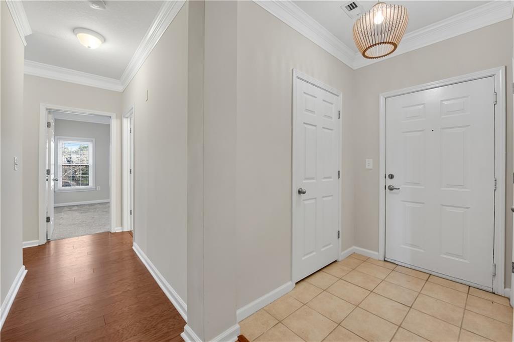 3202 Westchester Ridge NE