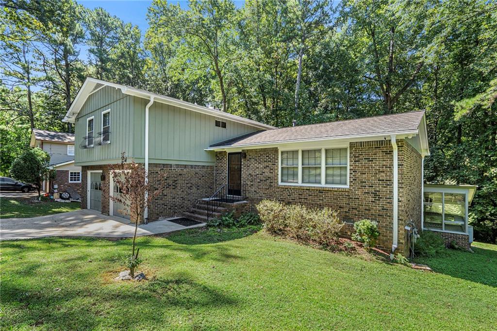 3409 Shorelake Drive, Tucker, Georgia image 1