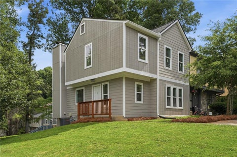 Townhouse For Sale - 1269 Brookview Lane<br/> Smyrna, GA 30080