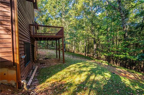 A home in Dahlonega