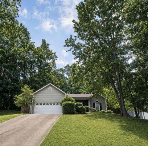 Homes For Sale - 5823 N Cove Road<br/> Hall County, Gainesville, GA 30504