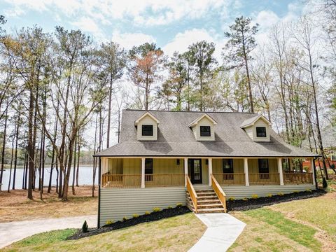 Homes For Sale - 341 Teepee Trail<br/> Whitesburg, GA 30185