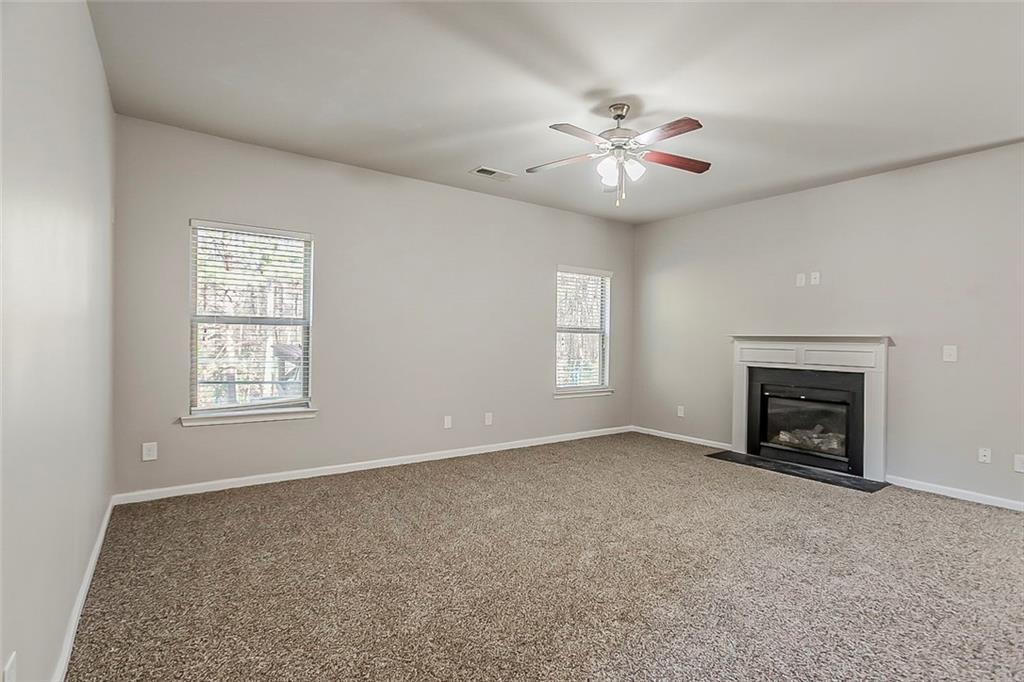 2154 Dodson Woods Drive, Fairburn, Georgia image 11