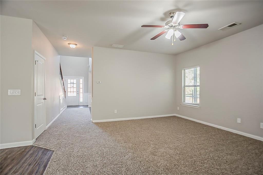 2154 Dodson Woods Drive, Fairburn, Georgia image 12