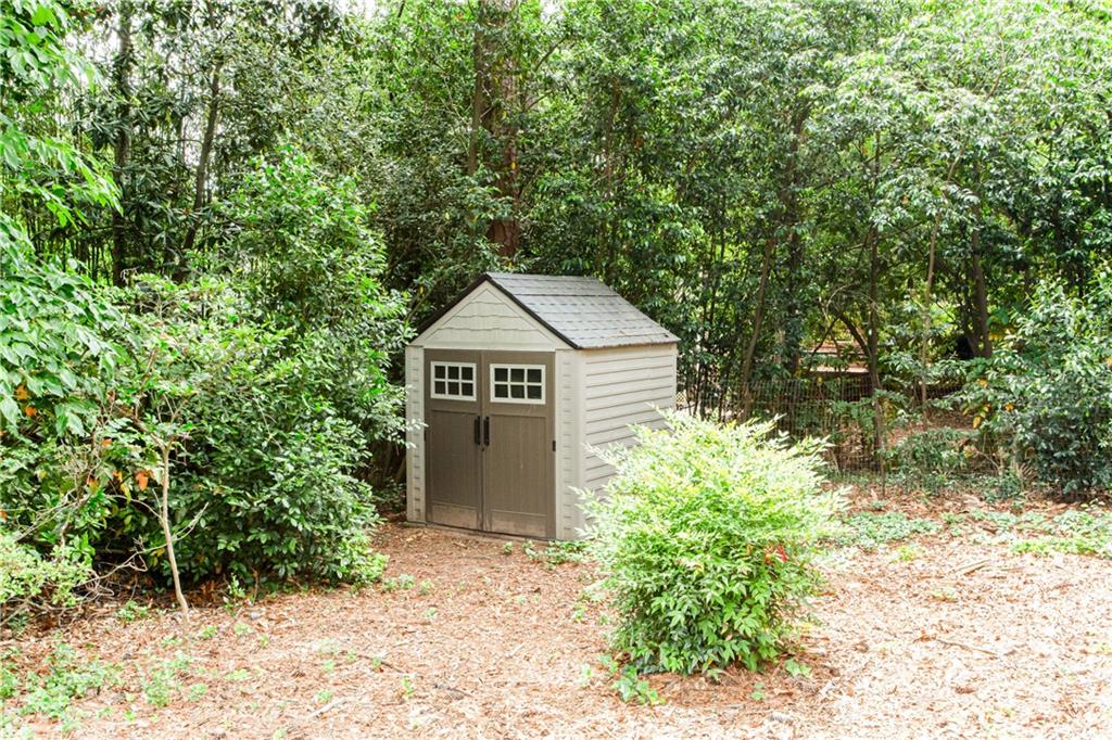 2227 Leafmore Drive Dr, Decatur, Georgia image 35