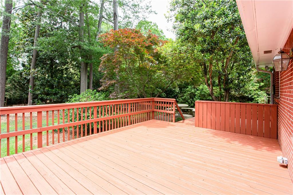 2227 Leafmore Drive Dr, Decatur, Georgia image 13